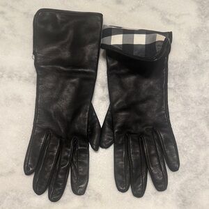 Burberry leather gloves size 7